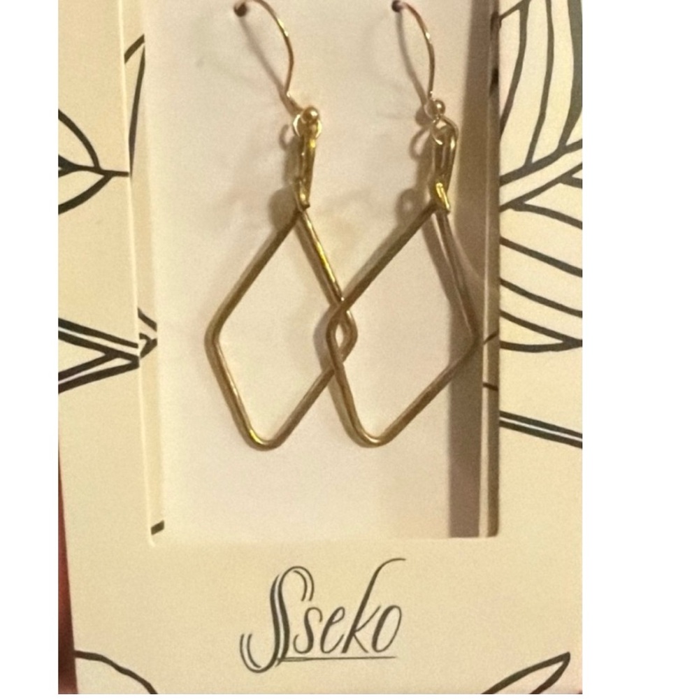 SSEKO ARTISAN GOLD TONE GEOMETRIC EARRINGS
